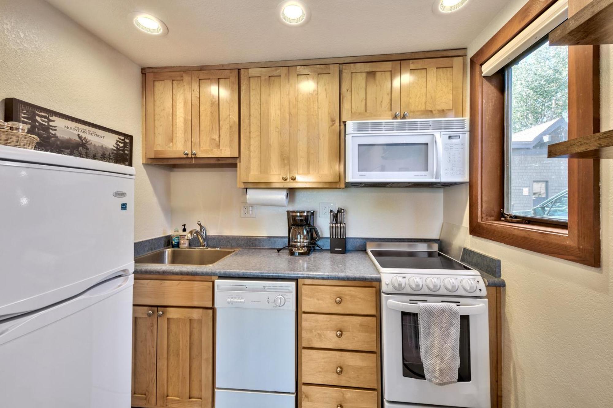 Beautiful Remodeled Condo In Tahoe City Eksteriør bilde