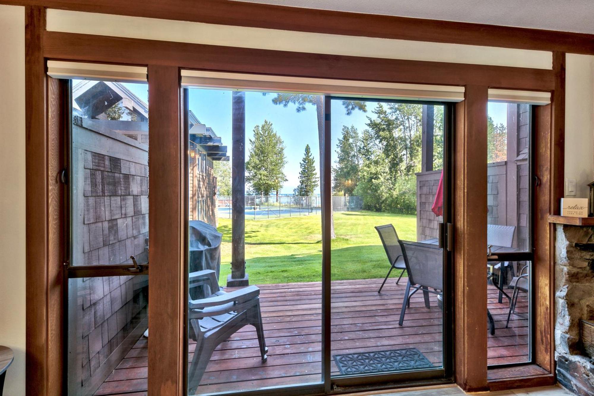 Beautiful Remodeled Condo In Tahoe City Eksteriør bilde