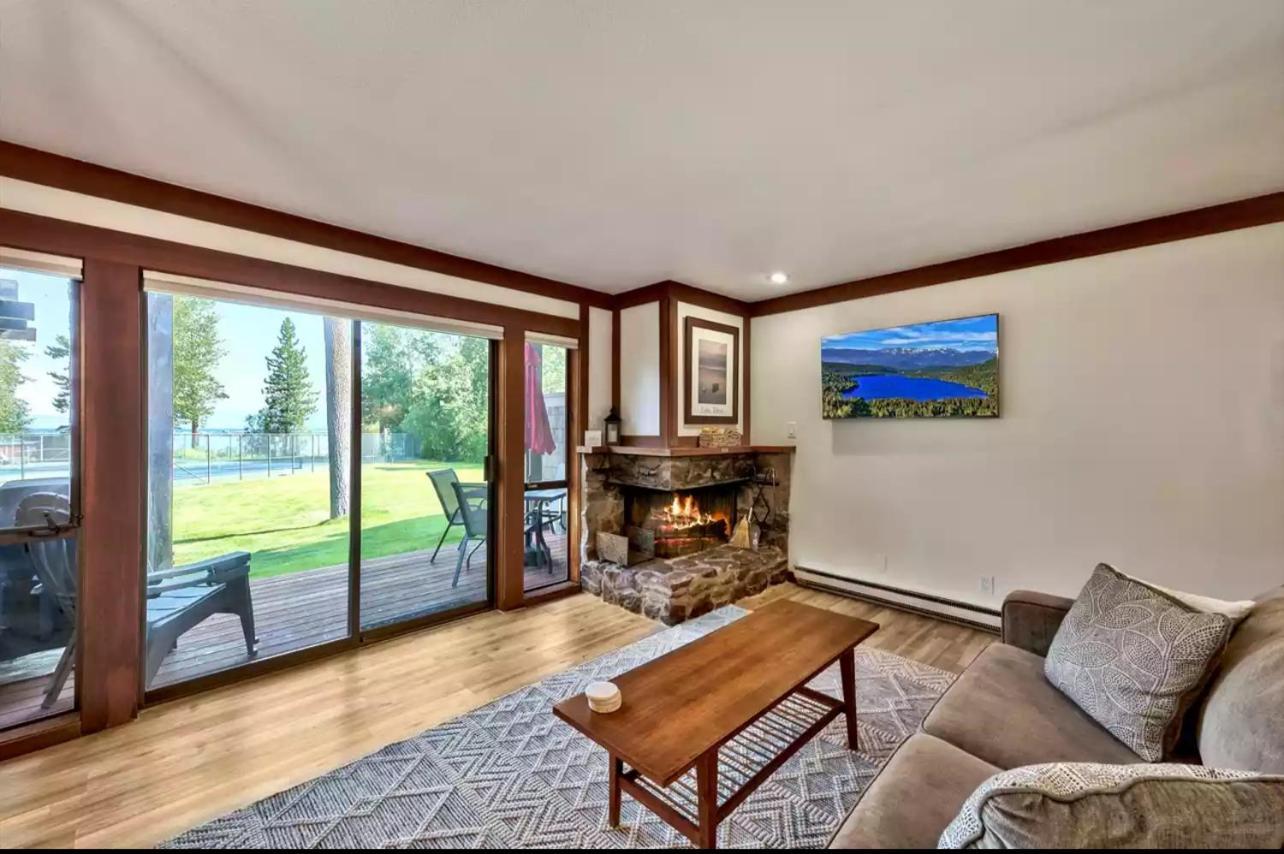 Beautiful Remodeled Condo In Tahoe City Eksteriør bilde